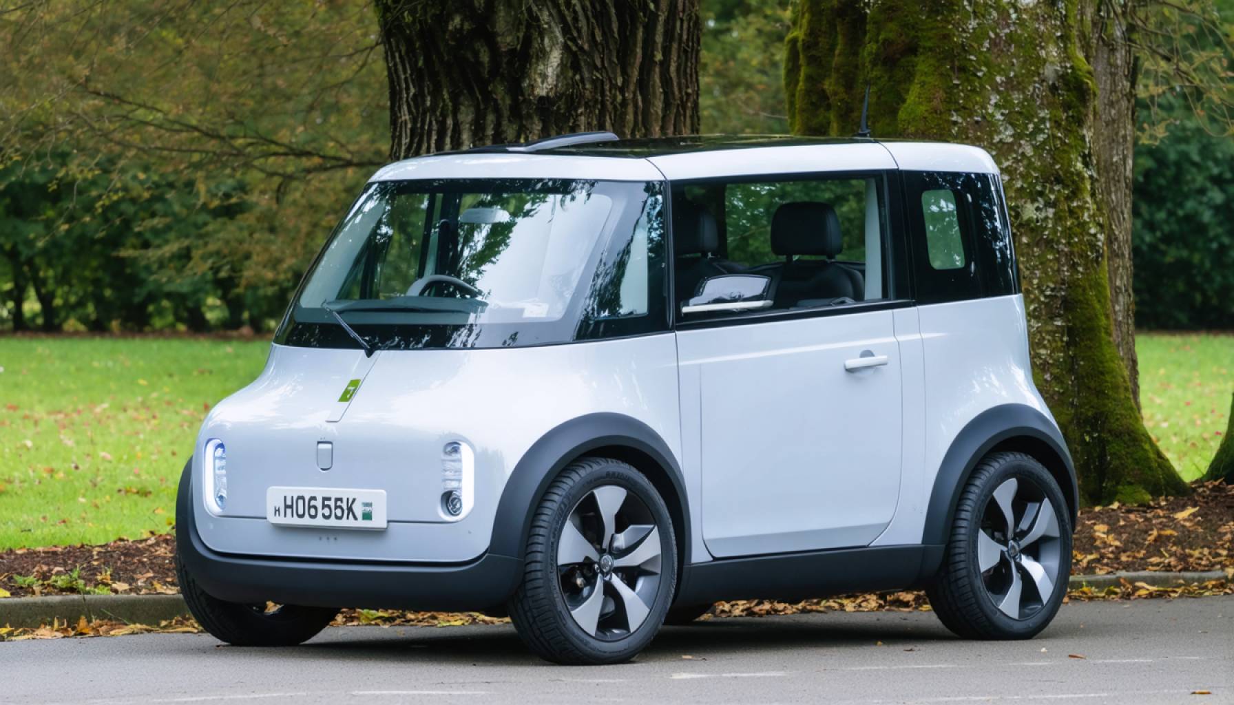 Simplicity Meets Affordability: A New Contender Shakes Up the Electric Vehicle Market